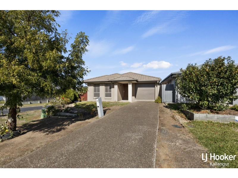 2 Mayfair Crescent, Kallangur QLD 4503