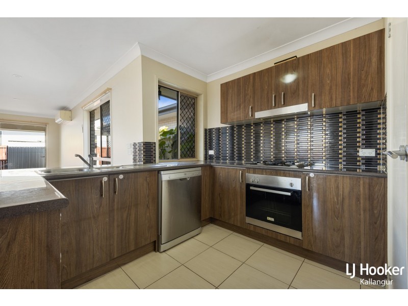 2 Mayfair Crescent, Kallangur QLD 4503