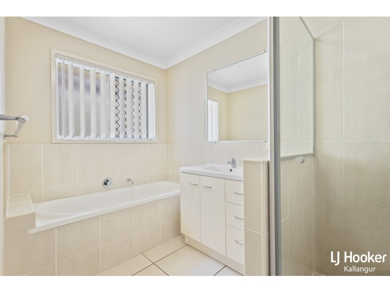 9 Fairlie Court, Kallangur QLD 4503