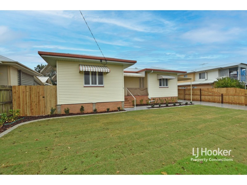 9 Brewer Street, Kallangur QLD 4503