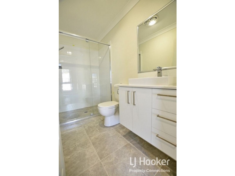 19 Radiant Street, Morayfield QLD 4506