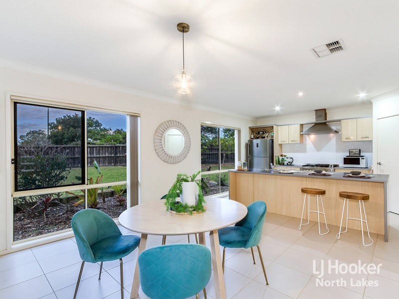 18 Menara Circuit, North Lakes QLD 4509