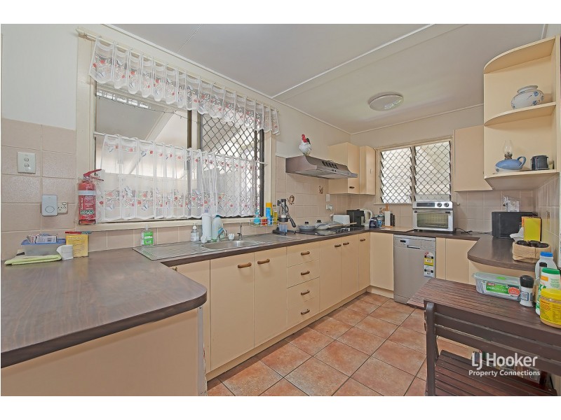 6 Ferrier Street, Kallangur QLD 4503