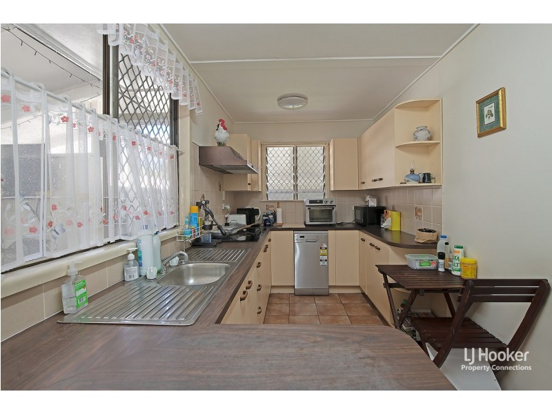 6 Ferrier Street, Kallangur QLD 4503