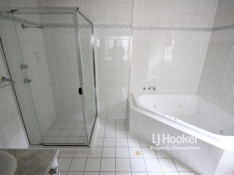 15 Civetta Court, Dakabin QLD 4503