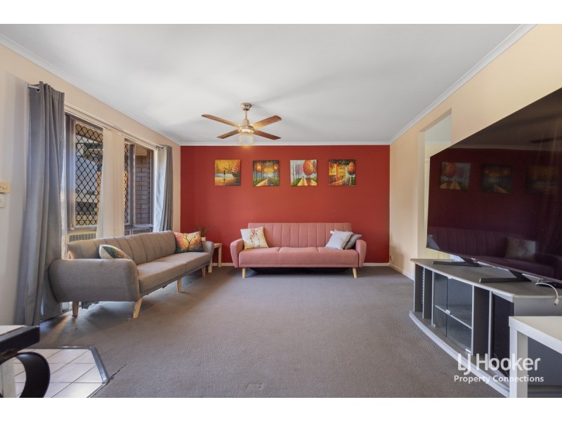 24 Walton Crescent, Murrumba Downs QLD 4503