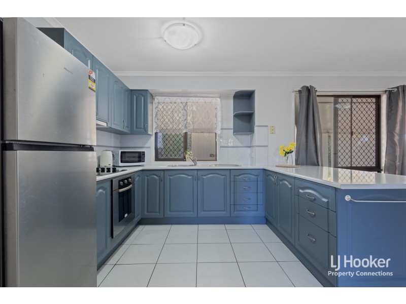24 Walton Crescent, Murrumba Downs QLD 4503