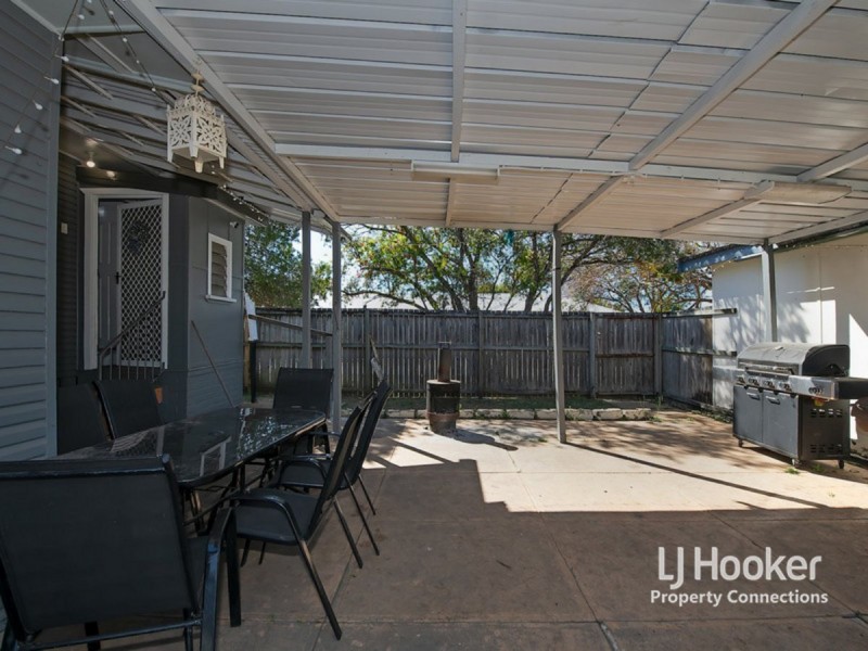 6 Sheehan Street, Kallangur QLD 4503