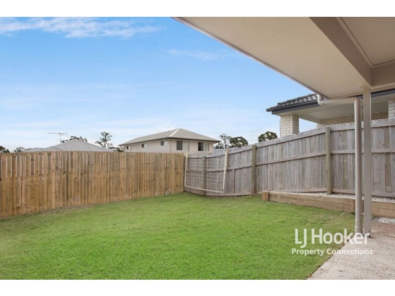 2/11 Mistral Crescent, Griffin QLD 4503