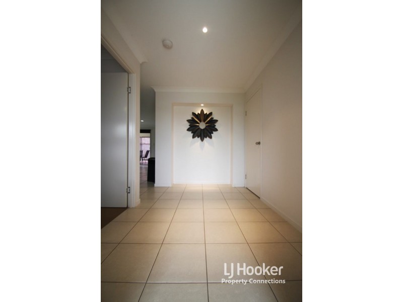 11 Bellthorpe Circuit, Kallangur QLD 4503