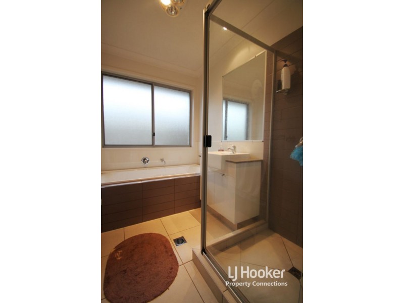 11 Bellthorpe Circuit, Kallangur QLD 4503