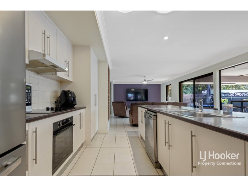 62 Pine Crest Drive, Kurwongbah QLD 4503