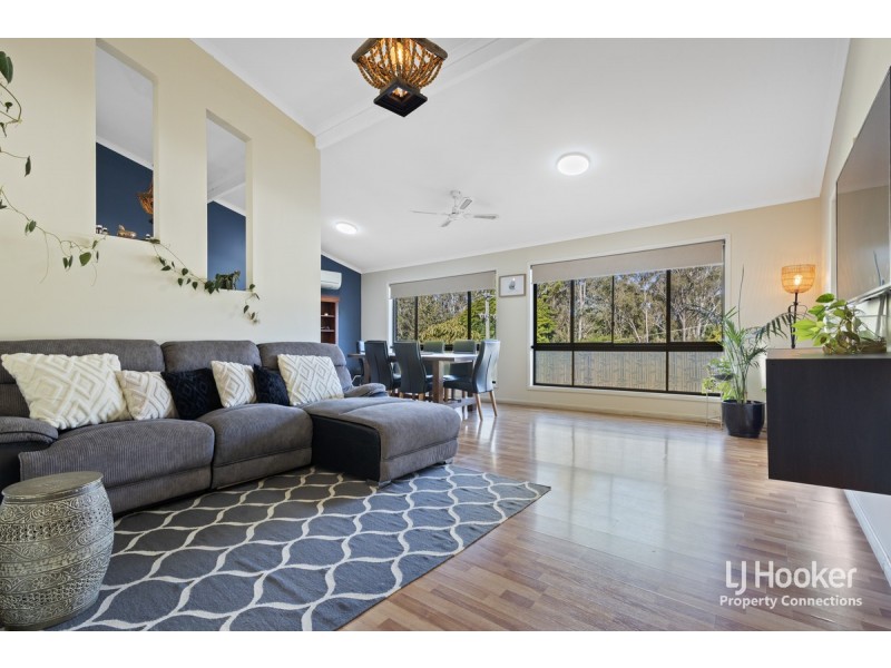 18 Constantia Drive, Petrie QLD 4502