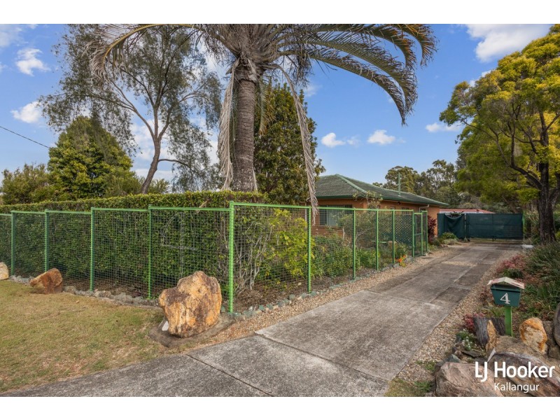 4 Jenelle Street, Kallangur QLD 4503