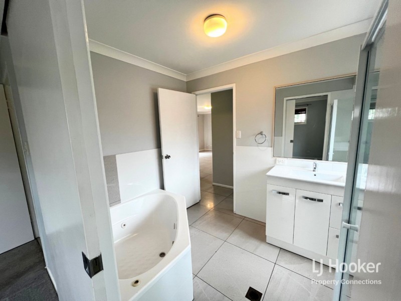 2 Isabella Street, Lawnton QLD 4501