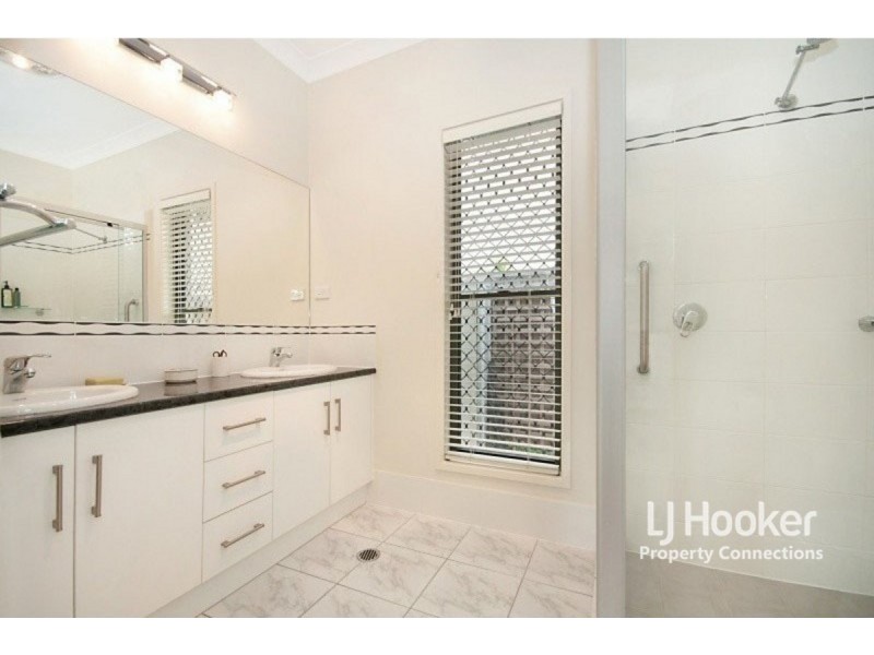 36 Pandorea Circuit, North Lakes QLD 4509