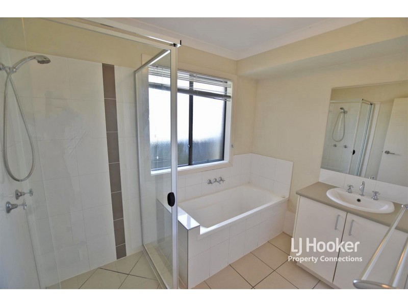 58 Daintree Circuit, North Lakes QLD 4509