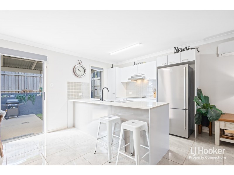 6/1 Santa Ana Lane, Griffin QLD 4503