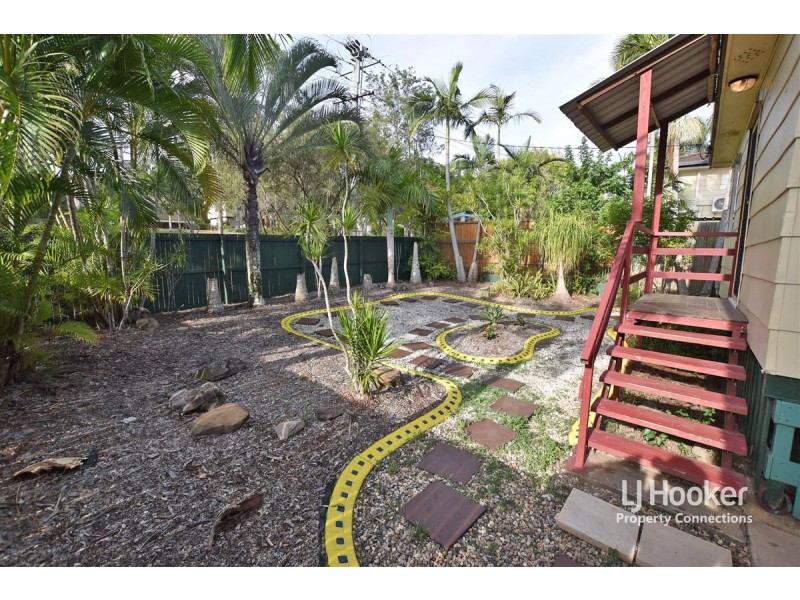 21 Leis Road West, Kallangur QLD 4503