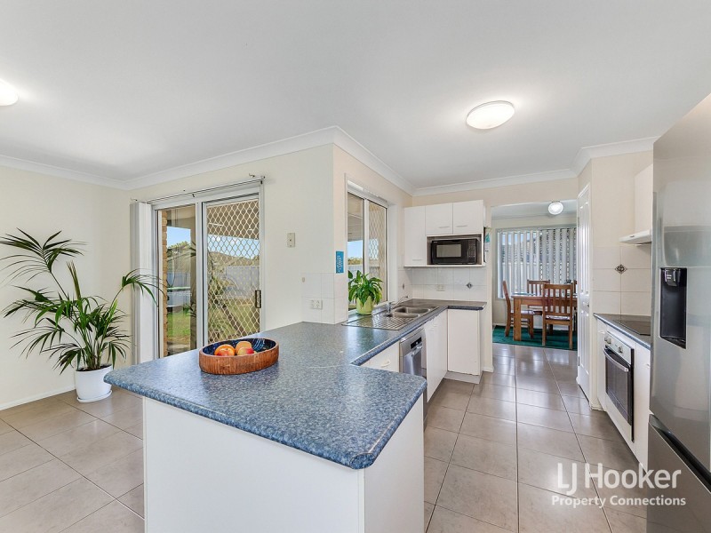 7 Azure Crescent, Griffin QLD 4503