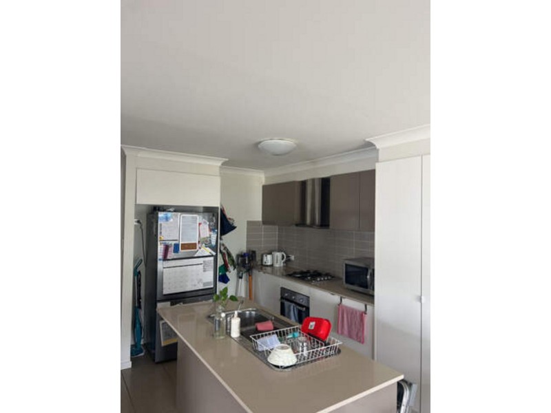 1/18 Birchgrove Crescent, Kallangur QLD 4503