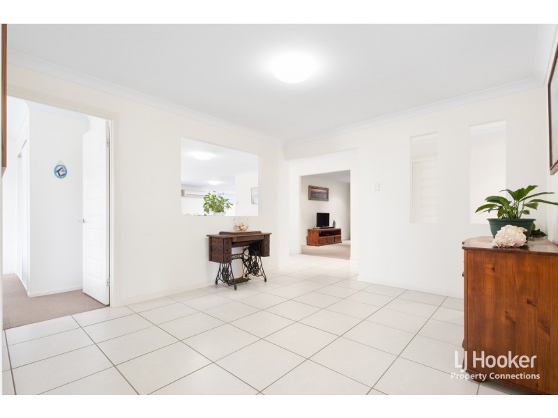 19 Duporth Crescent, Dakabin QLD 4503