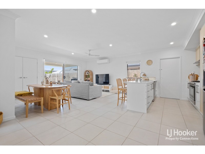 6 Tarsier Street, Dakabin QLD 4503