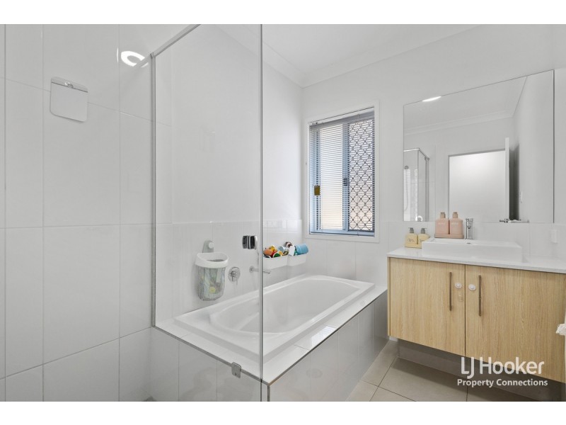 6 Tarsier Street, Dakabin QLD 4503