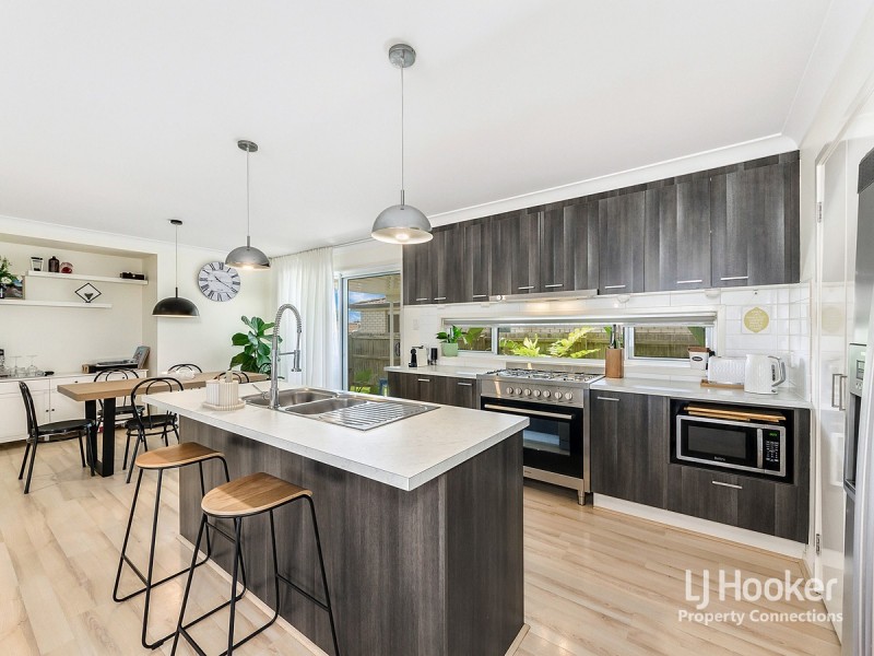 6 Chamomile Street, Griffin QLD 4503