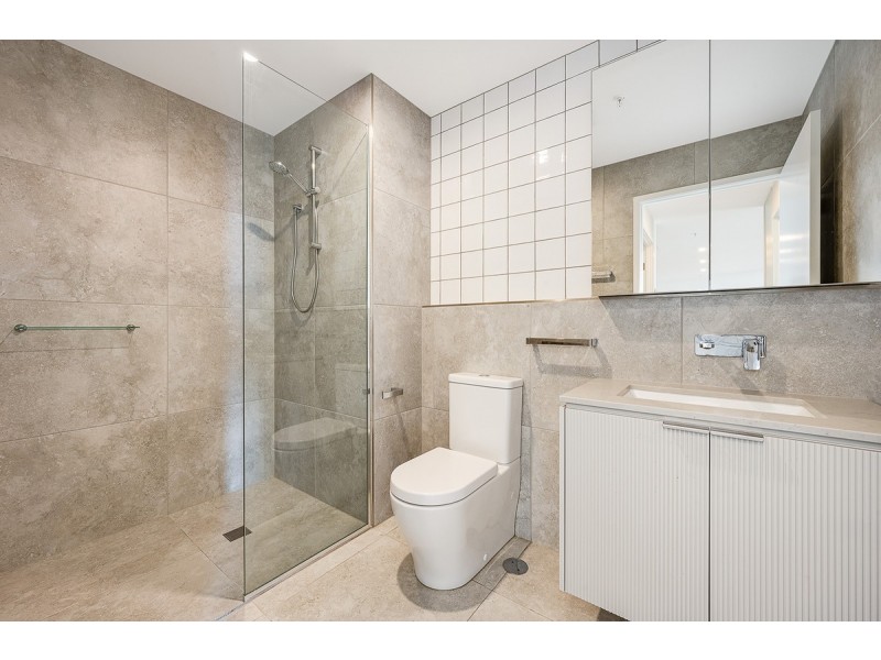 101/15 Aqua Street, Newport QLD 4020