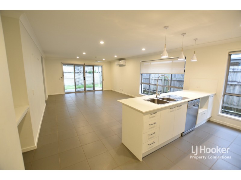 35 Midgley Street, Dakabin QLD 4503