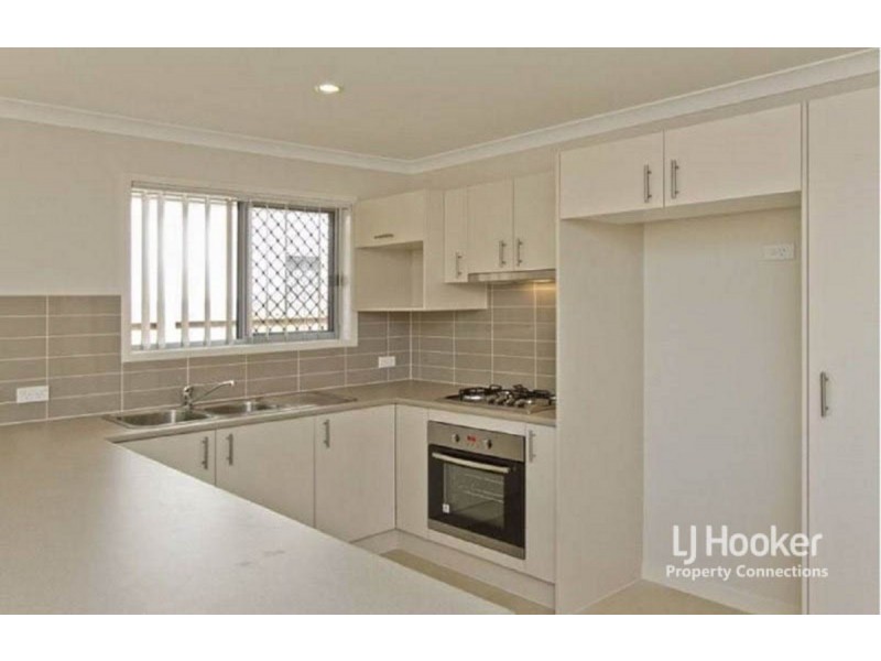 48 Birchgrove Crescent, Kallangur QLD 4503