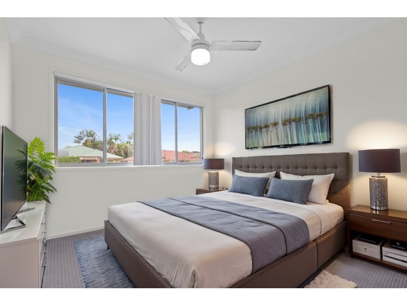 2/20 Oakwood Court, Warner QLD 4500