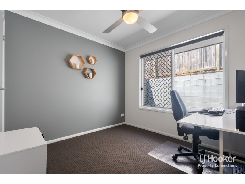 5 Cootharaba Crescent, Warner QLD 4500