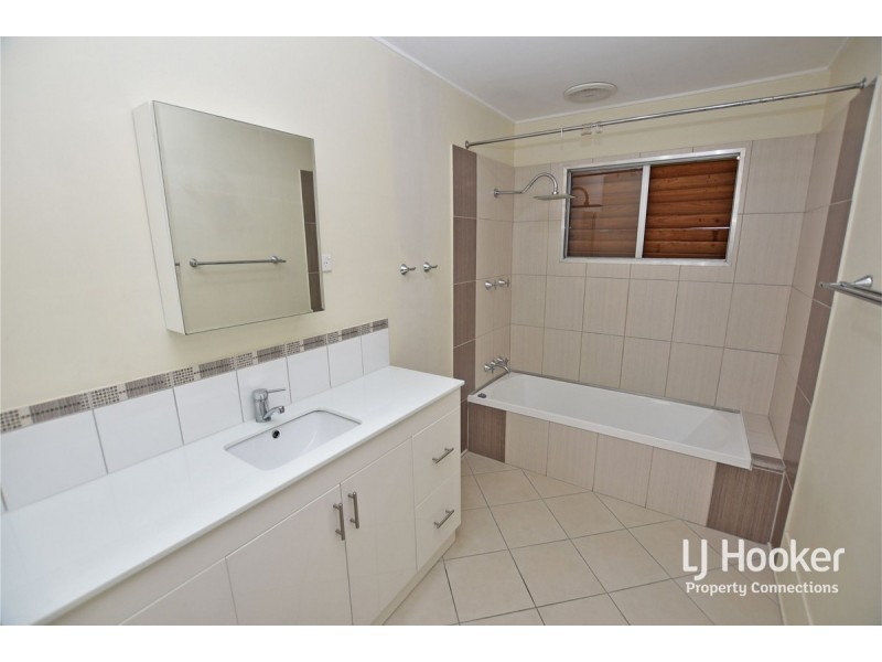 73 Ann Street, Kallangur QLD 4503