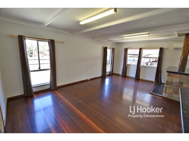 370 Anzac Avenue, Kippa-ring QLD 4021