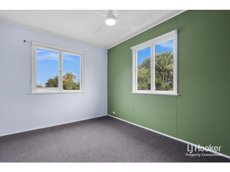 34 Andrew Street, Kallangur QLD 4503