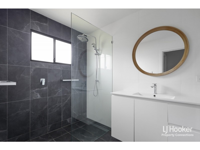 34 Andrew Street, Kallangur QLD 4503