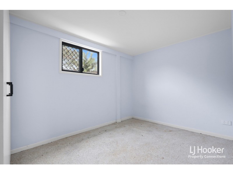 34 Andrew Street, Kallangur QLD 4503