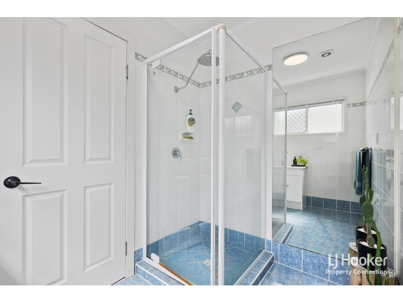 12 Patterson Street, Petrie QLD 4502