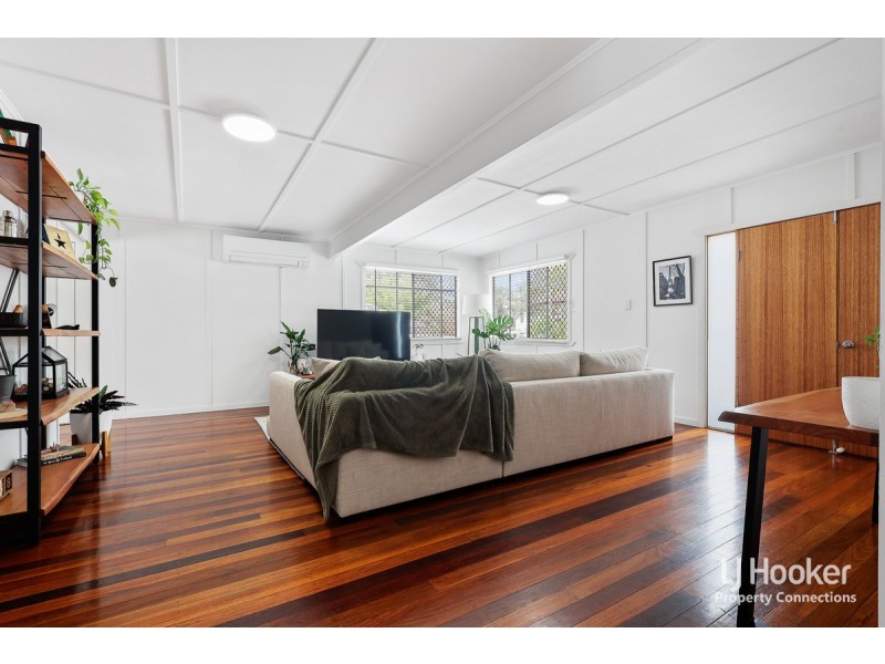 12 Patterson Street, Petrie QLD 4502