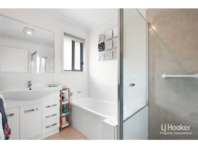 22 Olsen Circuit, Kallangur QLD 4503