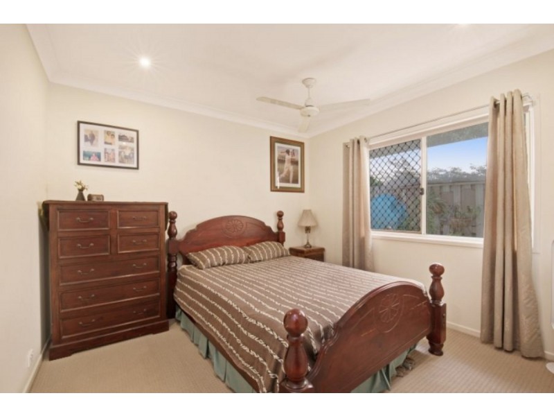 2/73 Glass House Circuit, Kallangur QLD 4503