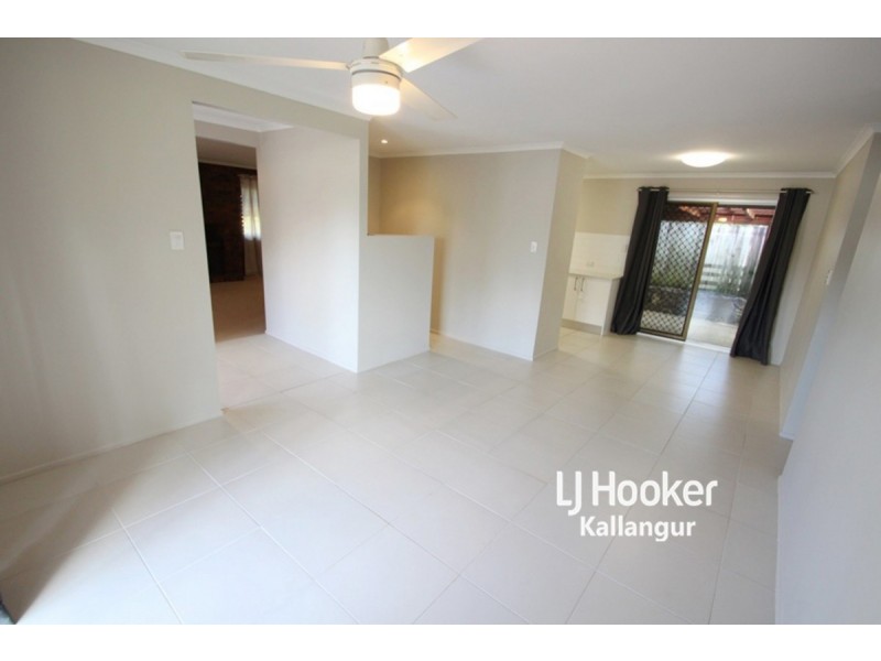 8 Lucas Court, Kallangur QLD 4503