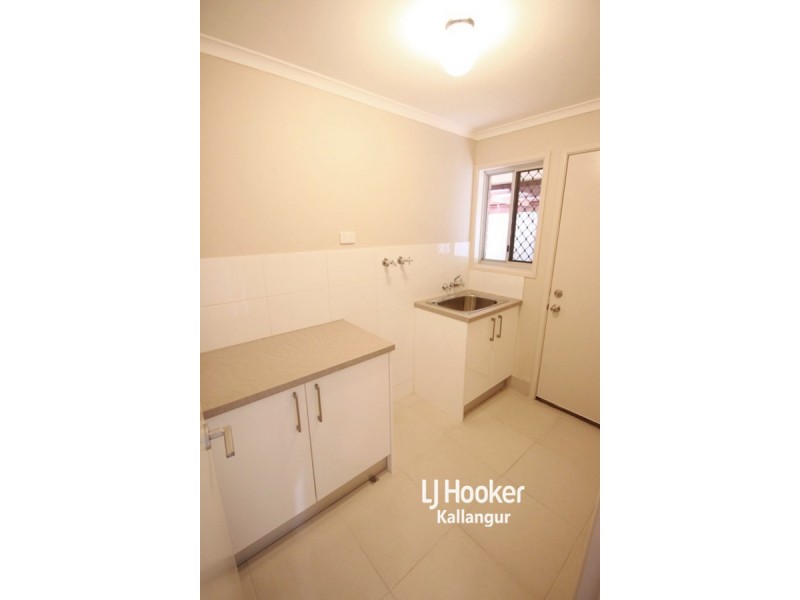 8 Lucas Court, Kallangur QLD 4503