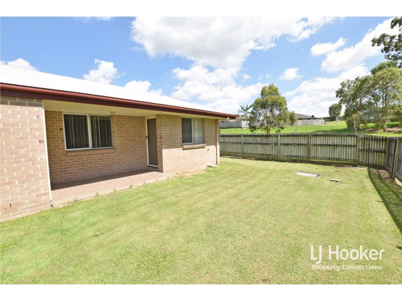 2/19 Fairlie Court, Kallangur QLD 4503