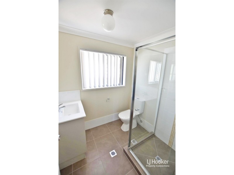 2/45 Old Dayboro Road, Petrie QLD 4502