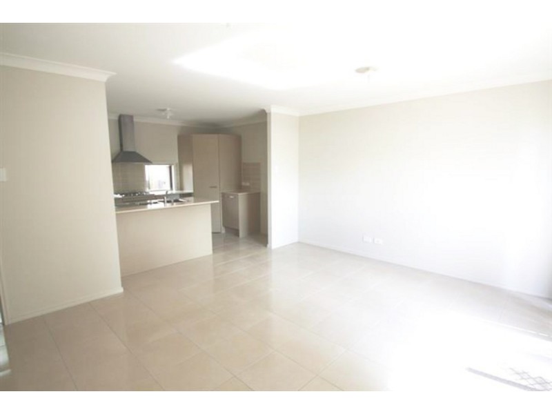 2/17 Rose Street, Mango Hill QLD 4509