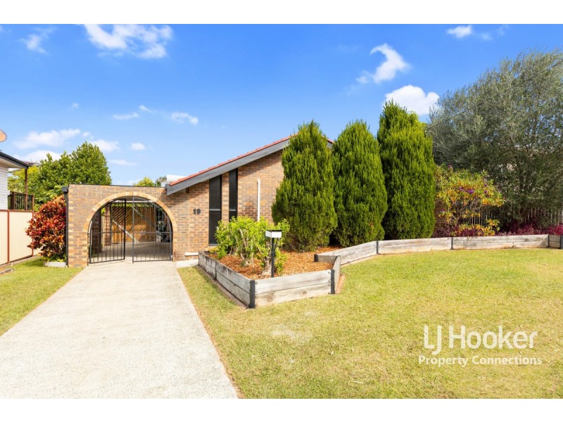 19 Loowa Street, Kallangur QLD 4503