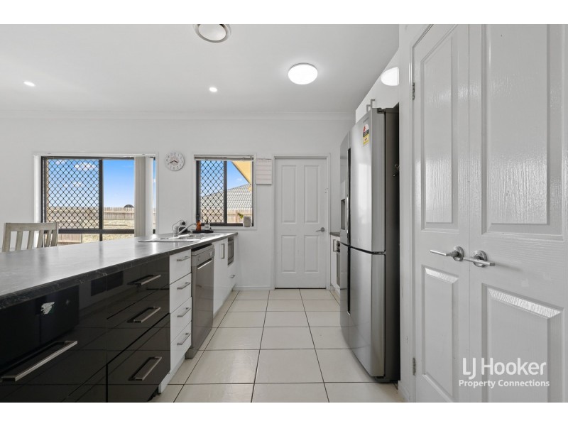 18 Eloise Place, Burpengary QLD 4505